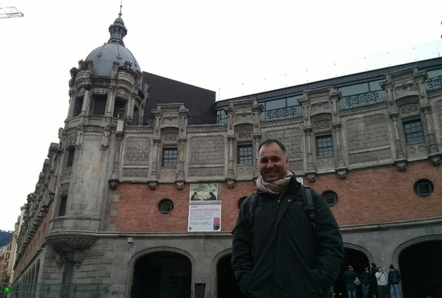 Marco Aurèlio Alves, Director de Amigos na Cultura, durante su visita a Bilbao.